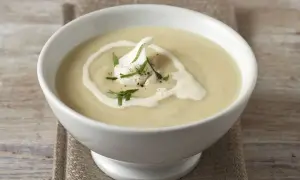 Pastinakensuppe: So gelingt Ihr cremiges Wintergericht perfekt