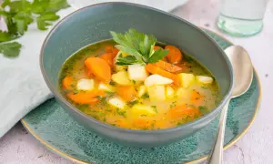 Kartoffel-Möhren-Suppe: Einfaches Rezept & leckere Variationen