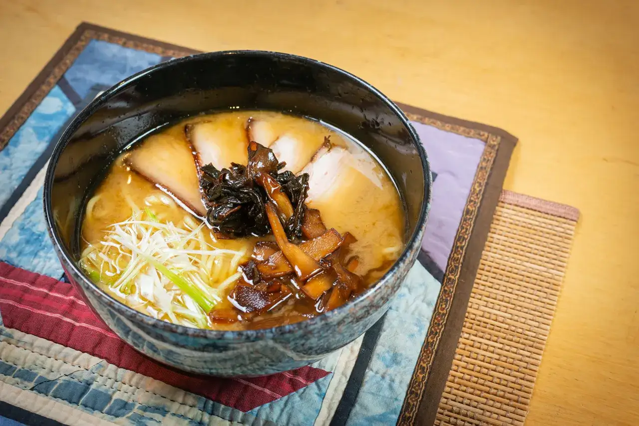 Authentische Miso Ramen Sch&uuml;ssel